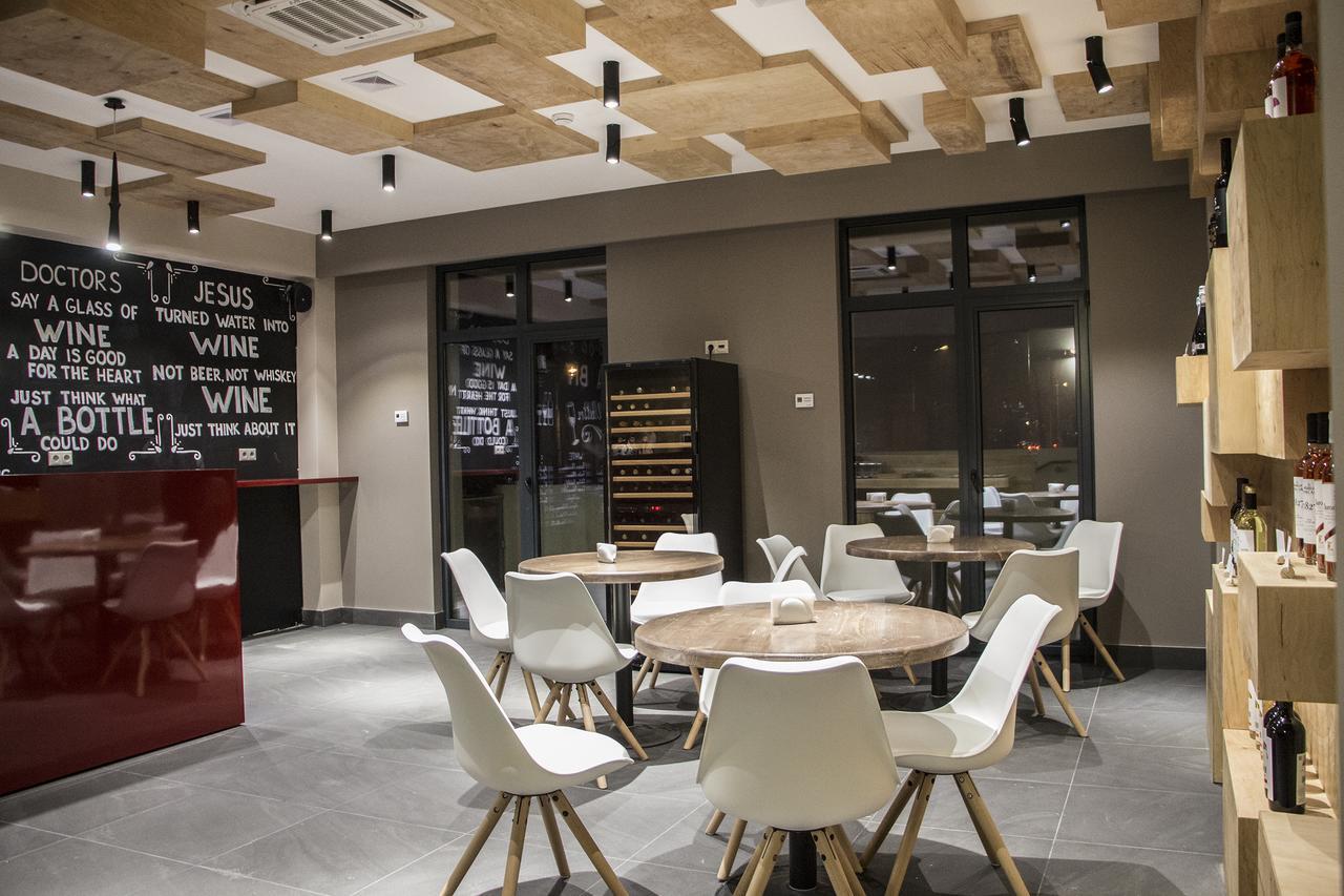 Wine Hotel Κισινάου Εξωτερικό φωτογραφία