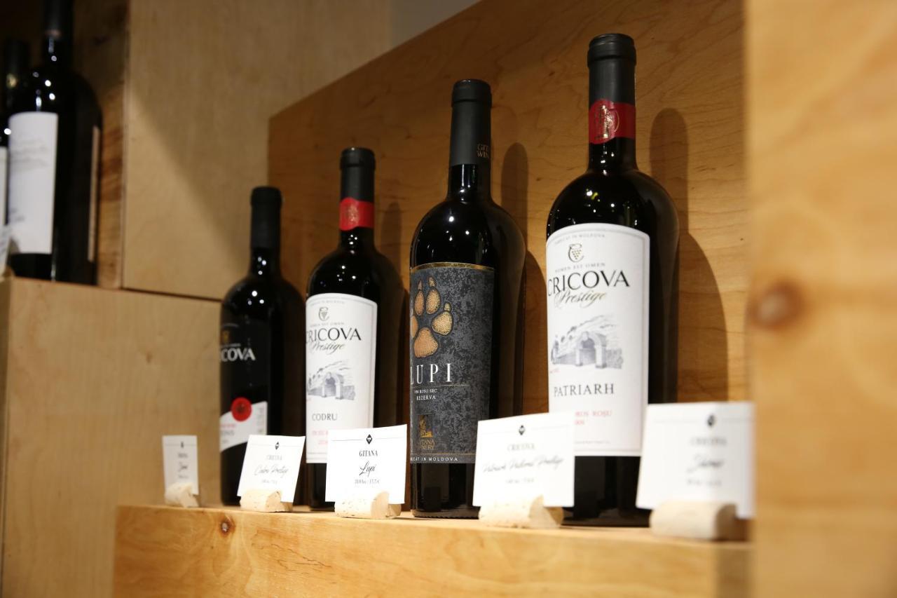 Wine Hotel Κισινάου Εξωτερικό φωτογραφία